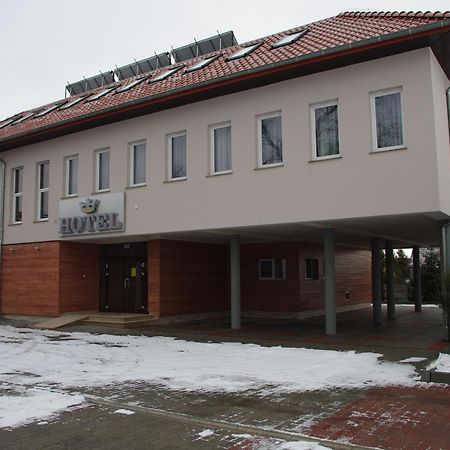 Hotel Pod Zlota Korona Opole Exteriör bild